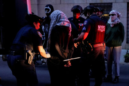 2025 05 08T012138Z 888802120 RC2BDEA7FOE7 RTRMADP 3 USA COLUMBIA PROTESTS