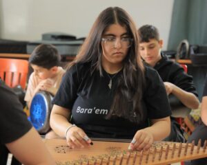 1748675661 1244948437