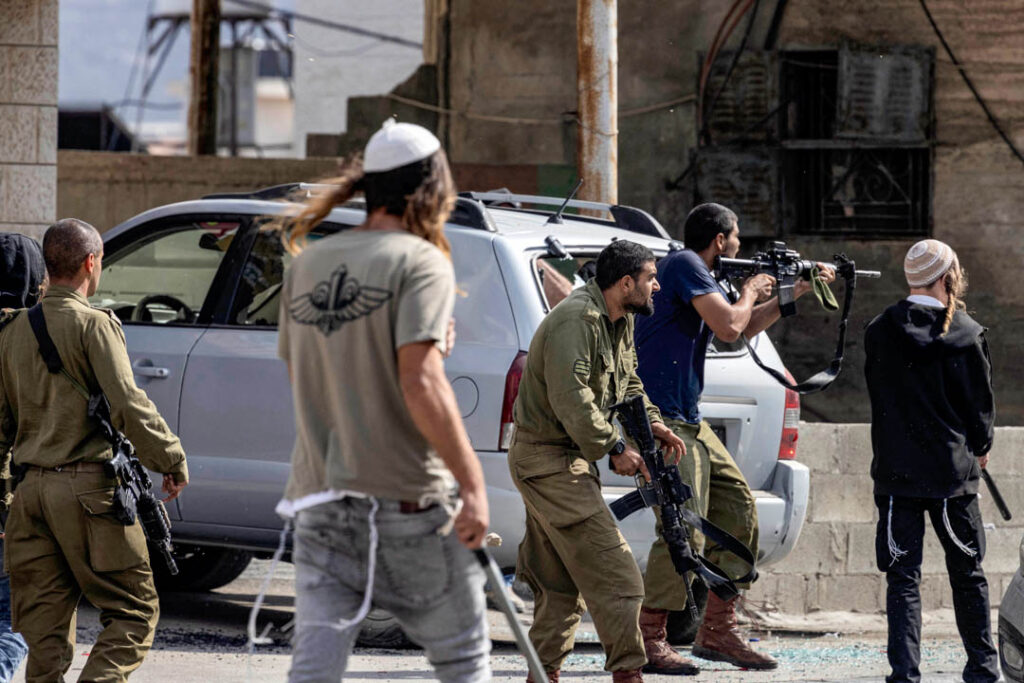 Létezik-e Izraelben „civil” állampolgár? – A militarizált társadalom és a civil státusz problematikája 3 ICG Israeli settlers report 14