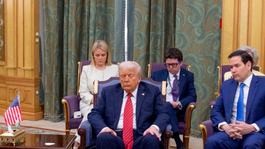 Trump Trager Saudi 2025 AFP