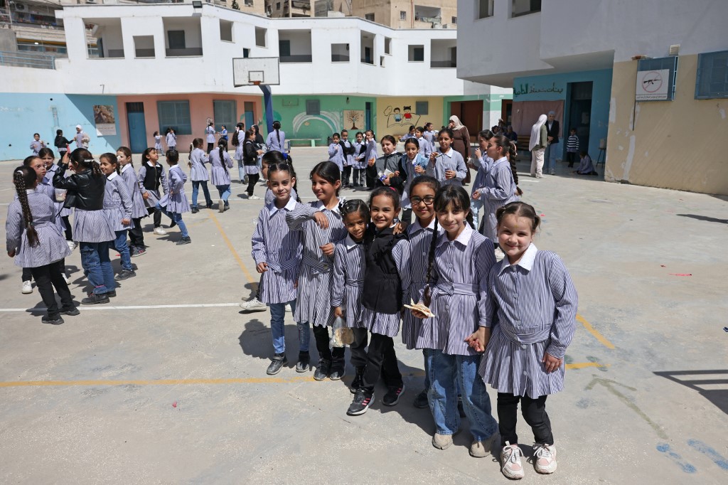 Palestinian school girls Unrwa school Shuafat Jerusalem 6 May 2025 Gharabli AFP