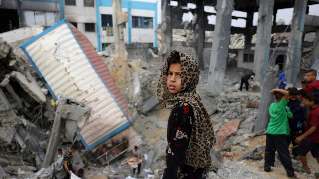 palestine gaza aid depot bombing israel may 2025 bashar taleb afp