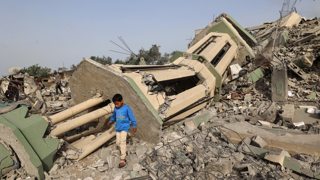 palestine gaza israeli strike nuseirat may 2025 eyad baba afp
