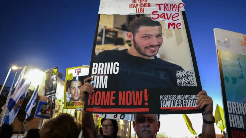 israel protest captives outside prime minister residence jerusalem 13 jul 2025 afp.jpg